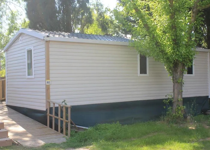 Camping Mobil-home Pmr Avec Terrasse A - Api-1-52-1138